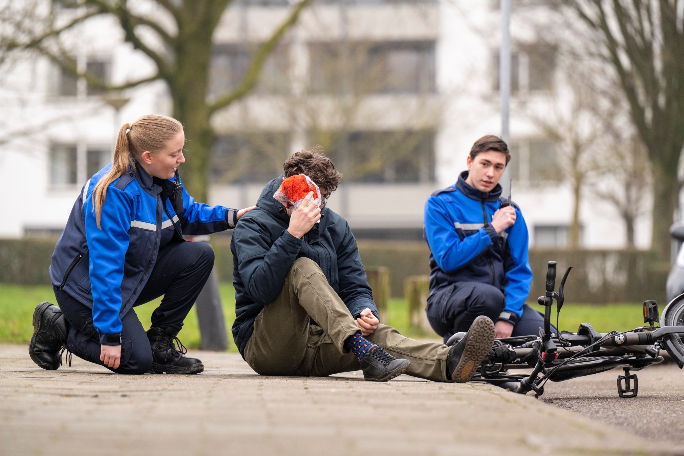 Handhaver toezicht en veiligheid